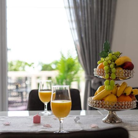 Lux Apartment Ema Kastela Bagian luar foto